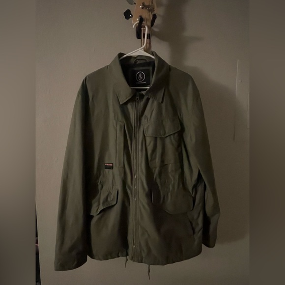 Volcom zip up jacket - Picture 2 of 2